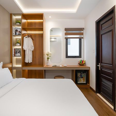 Duong Gia Hotel Dn By - Bay Luxury Đà Nẵng Kültér fotó